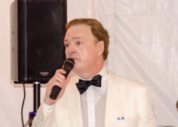 Southampton Animal Shelter Foundation Honors El Faro de los Animales During Unconditional Love Benefit