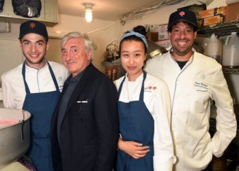 Julian Niccolini And Alex von Bidder Present Pop-Up Hamptons Four Seasons