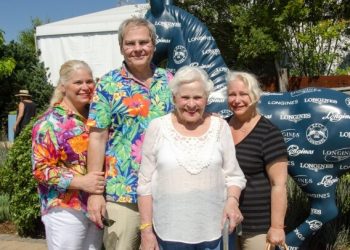 Sarah Jessica Parker, Kelly Bensimon, And Matthew Broderick Cheer On Hampton Classic Opening Day Riders