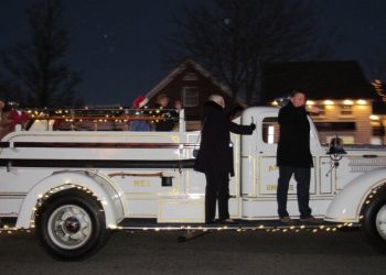 Southampton Village Kicks Off The Holiday Season With Its Parade Of Lights