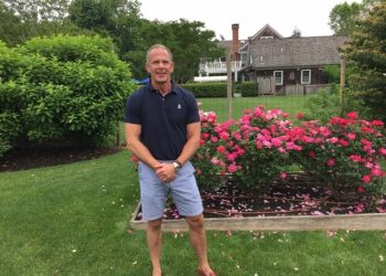 Animal Rescue Fund Of The Hamptons, Inc. Presents 31st Annual ARF Garden Tour