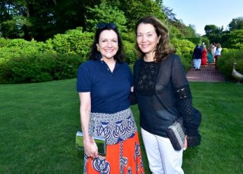 Martha Stewart Attends ARF In The Garden Of Peter Marino