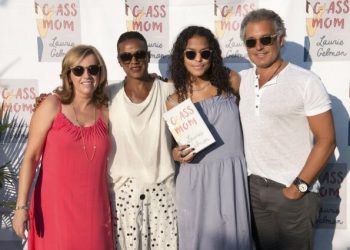 Laurie Gelman Dishes On “Class Mom” At Hamptons Book Party