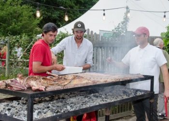 Sag Harbor HarborFest Wraps Up With A Turnpike Block Party At Estia’s Little Kitchen
