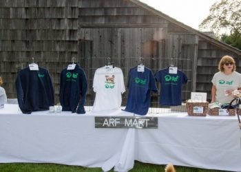 East End Community Strolls To The Sea During Animal Rescue Fund Of The Hamptons’ 24th Annual Dog Walk