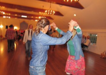 Hamptons “Hurricane Hoedown” Supports Team Rubicon And Give More Hugs