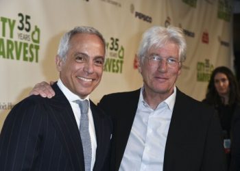 Chrissy Teigen, José Andrés, Wendy And Bill Mills And Robin Hood Honored During City Harvest’s 35th Anniversary Gala