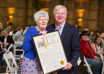 Eleanor Whitmore Early Childhood Center Fêtes Longtime Board Member Nancy McCaffrey During “Barn Dance”
