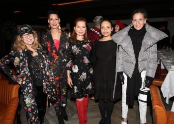Jean Shafiroff Hosts Holiday Luncheon In Honor Of New York City Mission Society At Omar At Vaucluse
