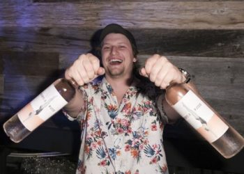 “Summer House” Stars Hannah Berner, Paige DeSorbo, Amanda Batula, And Kyle Cooke Attend Hedge Club’s Grand Opening