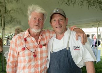 Hayground Chefs Dinner Honors Jon Snow