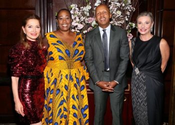 New York Women’s Foundation Radical Generosity Dinner Honors DeAnna Hoskins And Bryan Stevenson