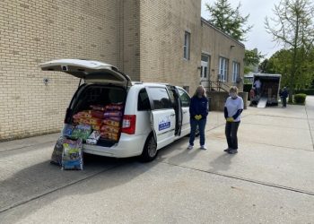 Southampton Animal Shelter Foundation Partners With Heart Of The Hamptons To Provide Pet Food To Those In Need