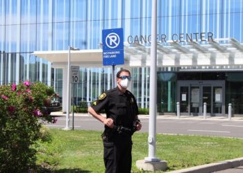 “Thank You Parade” Celebrates Stony Brook University Hospital Staff