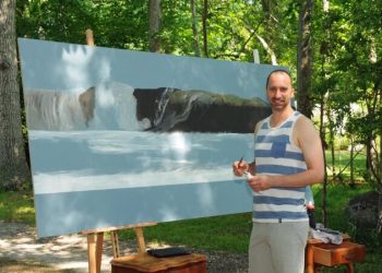 East Hampton Town Artists Highlight Their Works Curbside During “Art Apart” Event