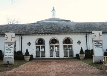 Guild Hall Celebrates Opening Of “Student Art Festival 2021: Past-Present-Future”