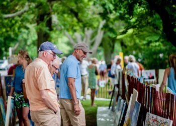 Guild Hall: 75th Clothesline Art Sale