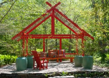 LongHouse Reserve Summer Benefit In East Hampton