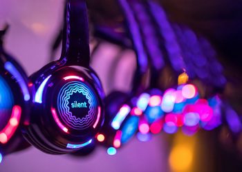 Guild Hall Presents: End of Summer Outdoor Silent Dance Party!