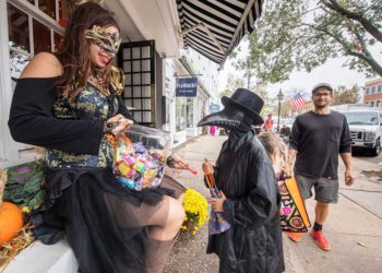Sag Harbor Chamber of Commerce To Celebrate Halloween!
