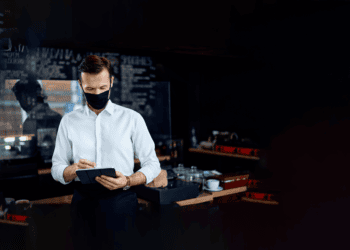 Hamptons Restaurant Mask Etiquette