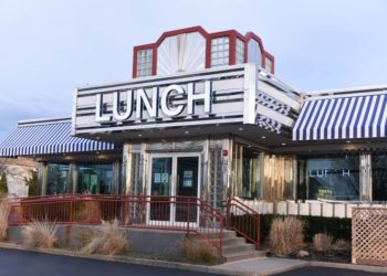 Lobster Roll Spring Season Celebration