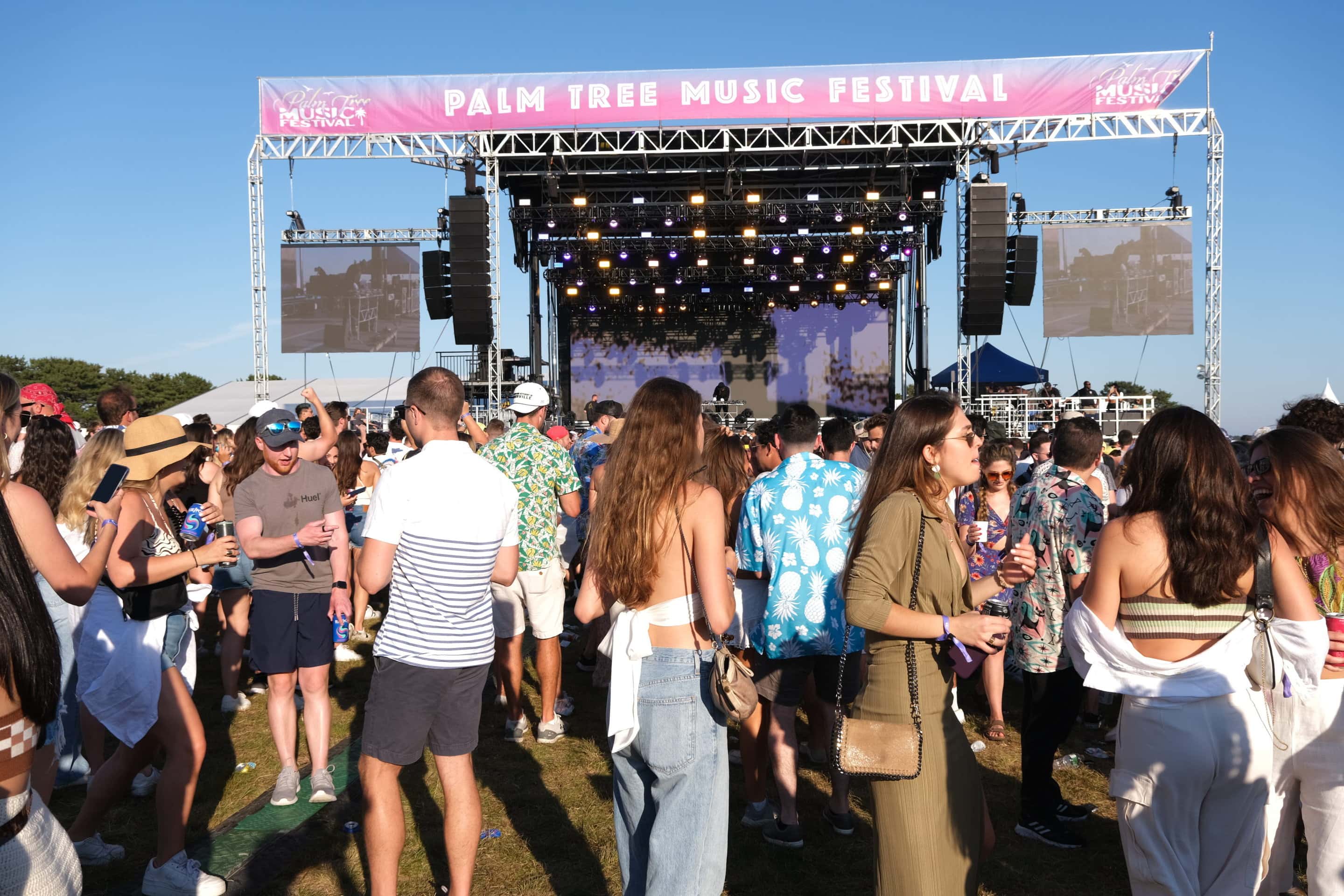 Check out the top Hamptons events this weekend! From the Palm Tree Music Festival to Fetty Wap, which event are you excited for?