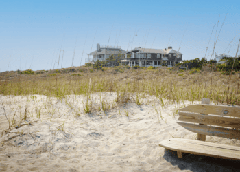 Characteristics of the Recent Hamptons Real Estate Market