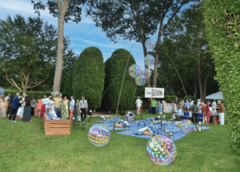 Longhouse Reserve’s Annual Summer Benefit Celebrating Artists is Back!