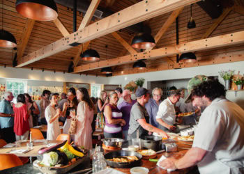 Léon 1909 Debuts on Shelter Island