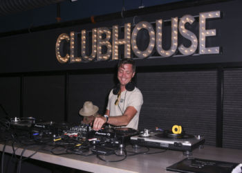 Amy Schumer Live at the Clubhouse