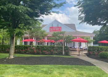 Why Salvatore’s Restaurant Stays Full on Sundays