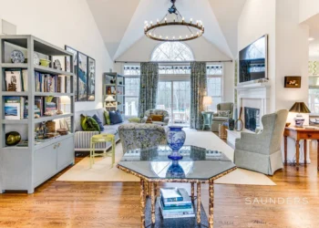 Entirely Private Yet Minutes to 2 Villages