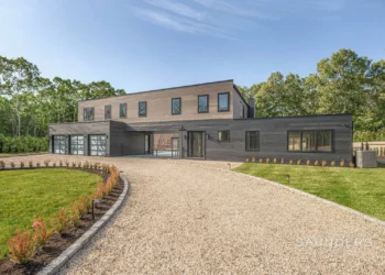 Hamptons Real Estate Market Data – Week of 3/28/2023