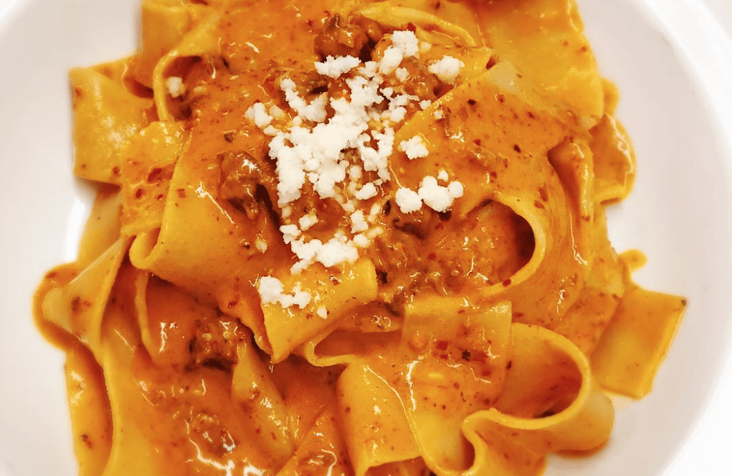 Experience Authentic and Classic Italian Cusine at Pellegrino's Pizza