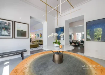 The Art of Luxury Living, Designing 67 Hither Lane