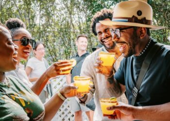 Uncork Your Cocktail’s Full Potential, GLASS Platform Launches in the Hamptons