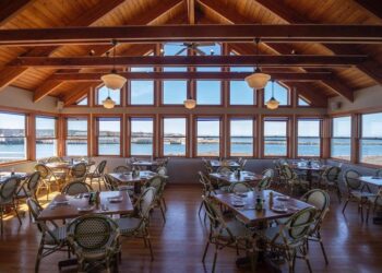 The Inlet Seafood & Dock, An Unchanged Gem in Montauk