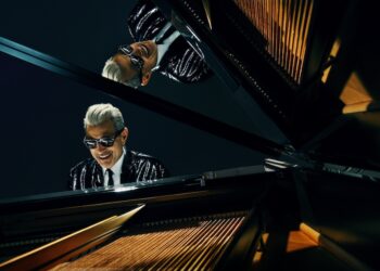 Jeff Goldblum & The Mildred Snitzer Orchestra to Perform at Canoe Place