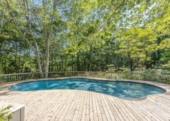 Hamptons Real Estate Market Data – Week of 8/13/2024