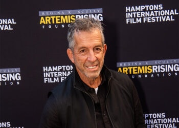 Review: “A Man With Sole: The Impact of Kenneth Cole”