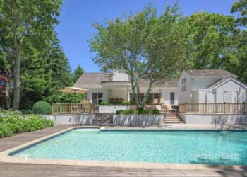 Hamptons Real Estate Market Data – Week of 10/29/2024