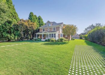 Hamptons Real Estate Market Data – Week of 11/5/2024
