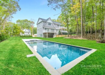 Stunning New Construction with Pool in Sag Harbor