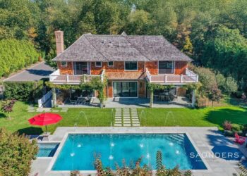 Exquisite Sagaponack Estate