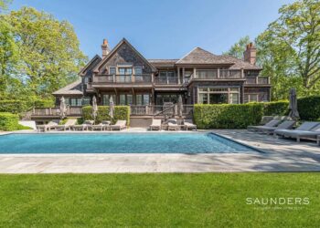 Pristine, Designer-Furnished, South-Facing, in Bridgehampton