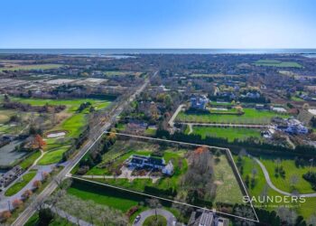 Iconic Hamptons Estate on Famed Ocean Road