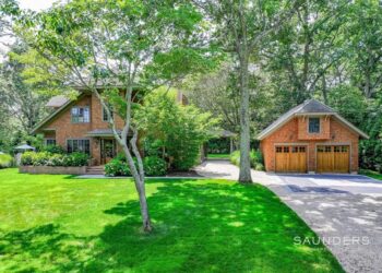 Hamptons Real Estate Market Data – Week of 3/4/2025