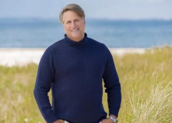 Beyond the Break: Scott Bradley’s Waterman Spirit and Real Estate Success