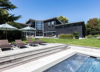 Newly Renovated Designer-Curated Contemporary